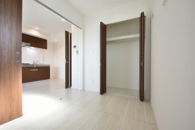 Cherim試験場前Ⅱ洋室