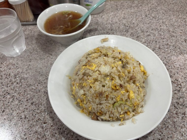 鼻で吸って鼻で吐く